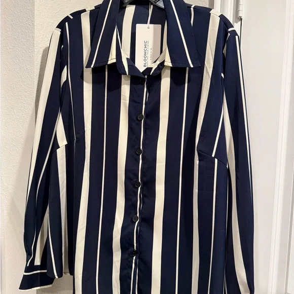 Bloomchic Navy and White Striped Shirt - Picture 4 of 5
